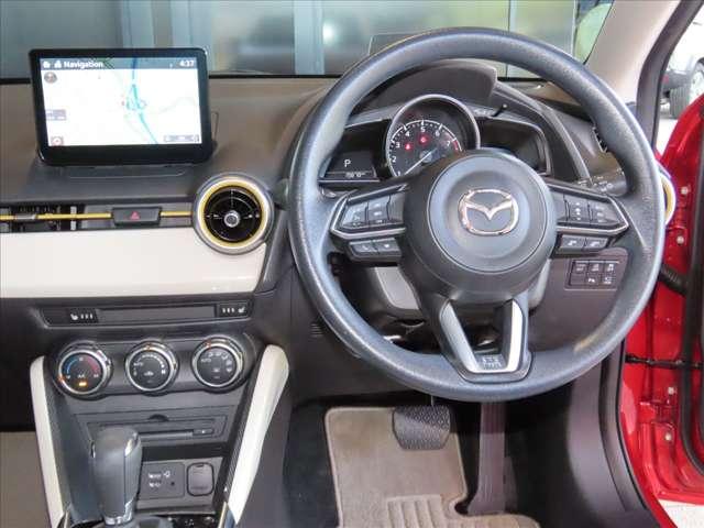 ＭＡＺＤＡ２ １．５　１５Ｓ　サンリット　シトラス　ワンオーナー・禁煙車・白生地シート＆専用フロアマット・ナビ・ＥＴＣ・全方位カメラ・ドライブレコーダー・ＬＥＤヘッドライト・衝突軽減ブレーキ・誤発進抑制制御・レーダークルーズ・車線逸脱警報（9枚目）