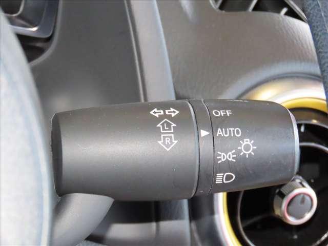 ＭＡＺＤＡ２ １．５　１５Ｓ　サンリット　シトラス　ワンオーナー・禁煙車・白生地シート＆専用フロアマット・ナビ・ＥＴＣ・全方位カメラ・ドライブレコーダー・ＬＥＤヘッドライト・衝突軽減ブレーキ・誤発進抑制制御・レーダークルーズ・車線逸脱警報（14枚目）