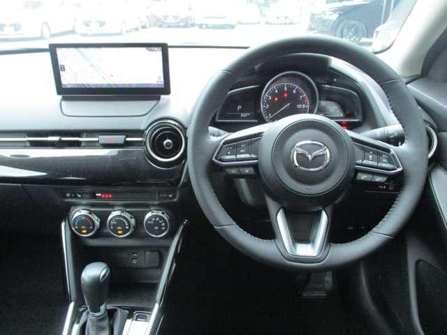 ＭＡＺＤＡ２ １．５　１５ＢＤ　禁煙車／８．８インチ３６０°モニター／走行距離６０（13枚目）
