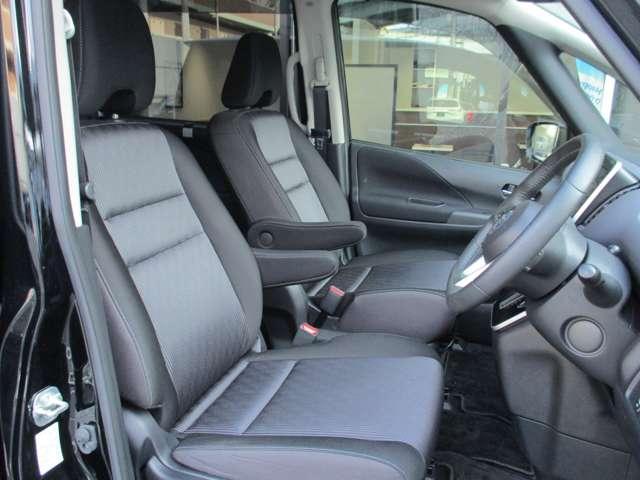 セレナ 2.0 ハイウェイスター V 純正10型ナビ/アラウンドビューモニター/ハ(7枚目)