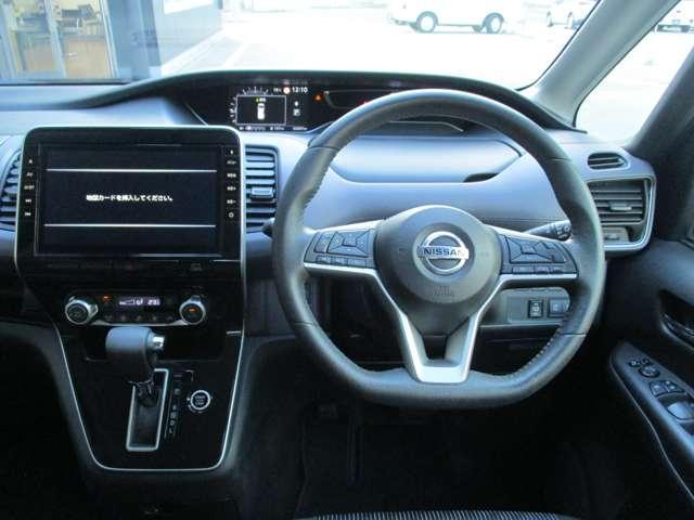 セレナ 2.0 ハイウェイスター V 純正10型ナビ/アラウンドビューモニター/ハ(8枚目)