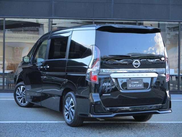 セレナ 2.0 ハイウェイスター V 純正10型ナビ/アラウンドビューモニター/ハ(18枚目)