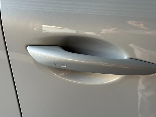 CX-60 3.3 XD SP ディーゼルターボ 4WD デモカーアップ/4WD/走行7100キロ/360°シースルーモニター/Android Auto CarPlay/レーダークルーズ(全車速追従)/前席シートヒーター&運転席電動シート/フルセグTV(22枚目)