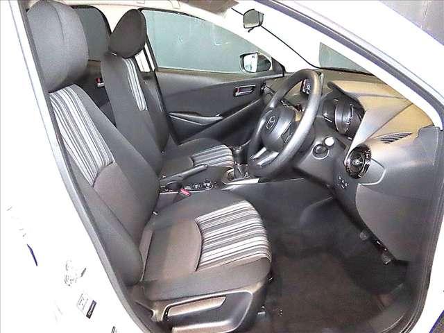 MAZDA2 1.5 15S 6速ミッション/ワンオーナー/ユ-ティリティ(11枚目)