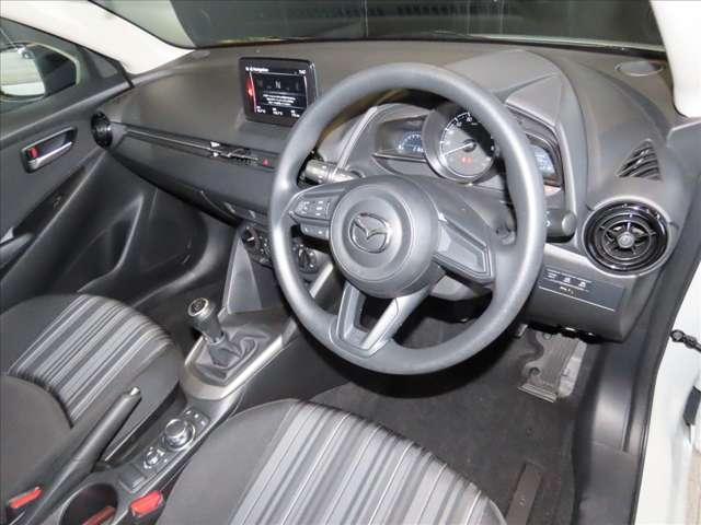 MAZDA2 1.5 15S 6速ミッション/ワンオーナー/ユ-ティリティ(13枚目)