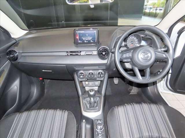 MAZDA2 1.5 15S 6速ミッション/ワンオーナー/ユ-ティリティ(14枚目)