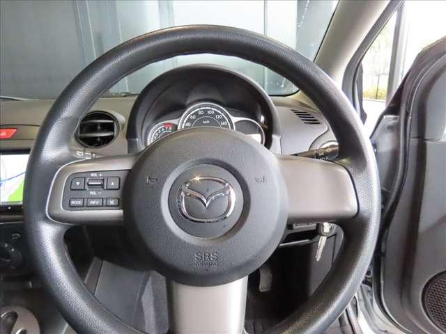 デミオ １．３　１３Ｃ－Ｖ　スマートエディションＩＩ　ワンオーナー／走行９９００キロ／フルセグＴＶナビ（20枚目）