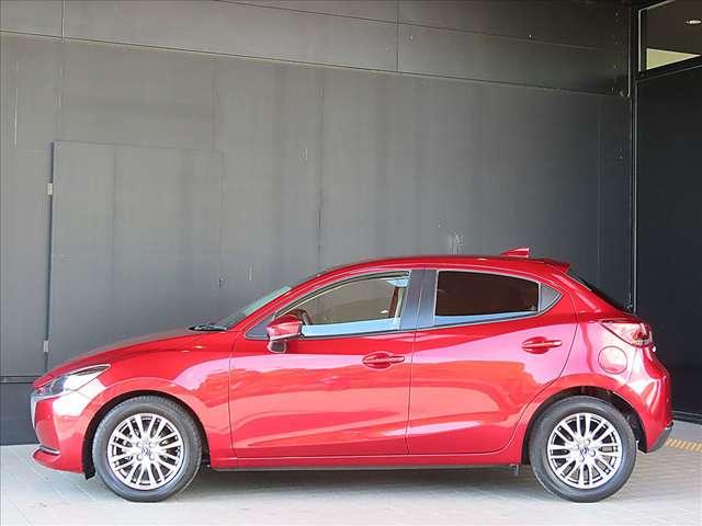 ＭＡＺＤＡ２ １５Ｓ　ホワイト　コンフォート　ナビ・３６０°ビューカメラ・ＣＤ／ＤＶＤ／フルセグＴＶ・アダプティブＬＥＤヘッドライト・Ａｐｐｌｅ　ＣａｒＰｌａｙ／Ａｎｄｒｏｉｄ　Ａｕｔｏ対応・運転席電動シート・前席シートヒーター・ＥＴＣ（9枚目）