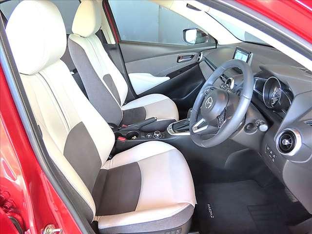 ＭＡＺＤＡ２ １５Ｓ　ホワイト　コンフォート　ナビ・３６０°ビューカメラ・ＣＤ／ＤＶＤ／フルセグＴＶ・アダプティブＬＥＤヘッドライト・Ａｐｐｌｅ　ＣａｒＰｌａｙ／Ａｎｄｒｏｉｄ　Ａｕｔｏ対応・運転席電動シート・前席シートヒーター・ＥＴＣ（11枚目）