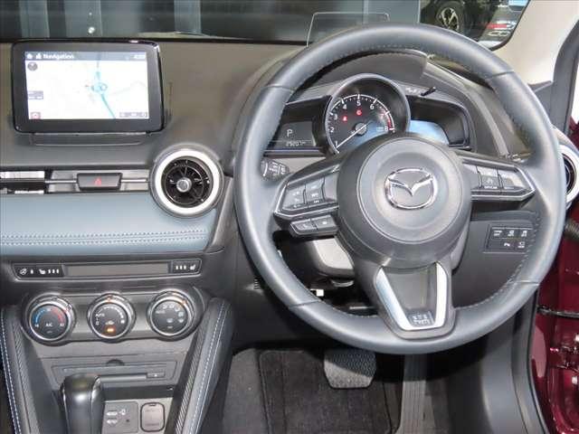 ＭＡＺＤＡ２ １．５　１５Ｓ　Ｌパッケージ　ＳＤナビ／３６０°ビューカメラ／フルセグＴＶ・ＣＤ・ＤＶＤ・ＣａｒＰｌａｙ・Ａｎｄｒｏｉｄ　Ａｕｔｏ対応／本革シート／運転席電動シート／ＬＥＤヘッドライト／アクティブドライビングディスプレイ（12枚目）