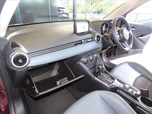 ＭＡＺＤＡ２ １．５　１５Ｓ　Ｌパッケージ　ＳＤナビ／３６０°ビューカメラ／フルセグＴＶ・ＣＤ・ＤＶＤ・ＣａｒＰｌａｙ・Ａｎｄｒｏｉｄ　Ａｕｔｏ対応／本革シート／運転席電動シート／ＬＥＤヘッドライト／アクティブドライビングディスプレイ（32枚目）