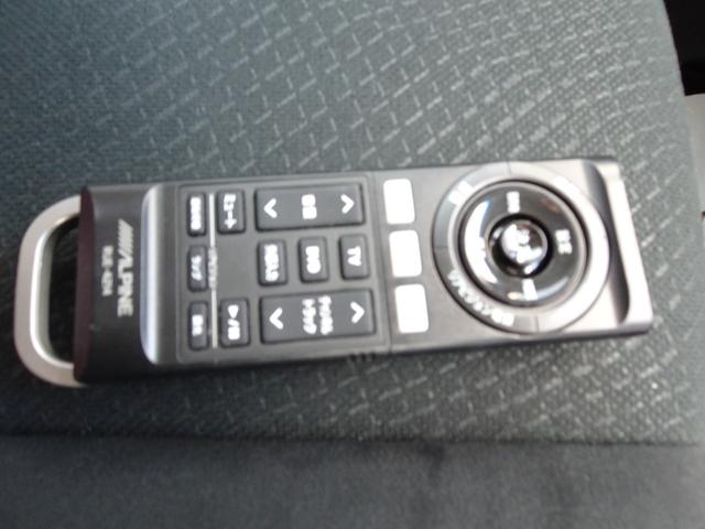 デリカＤ：５ Ｇ　パワーパッケージ　４ＷＤ　９型ナビ　後席モニター　前後ドラレコ　両側電動スライドドア　クルーズコントロール　パドルシフト　電子制御４ＷＤ　ＨＩＤライト　スマートキー（45枚目）