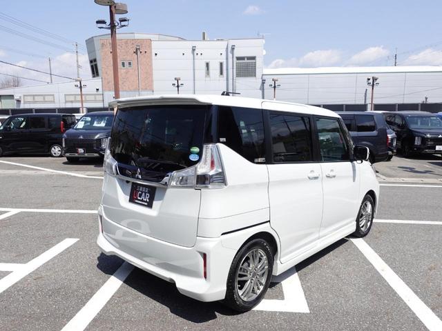 デリカＤ：２ カスタムハイブリッドＭＶ　ナビ　バックカメラ　クルーズコントロール　衝突被害軽減ブレーキ　両側電動スライドドア　ドライブレコーダー　アイドリングストップ（7枚目）