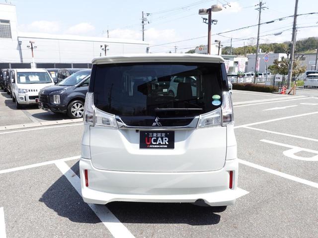 デリカＤ：２ カスタムハイブリッドＭＶ　ナビ　バックカメラ　クルーズコントロール　衝突被害軽減ブレーキ　両側電動スライドドア　ドライブレコーダー　アイドリングストップ（8枚目）