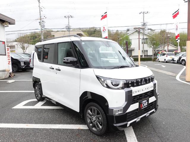 デリカミニ Ｔ　プレミアム　マイパイロット　デジタルルームミラー　マルチアラウンドモニター　両側電動スライドドア　ハンドルヒーター　パドルシフト　ハンスフリースライドドア（7枚目）
