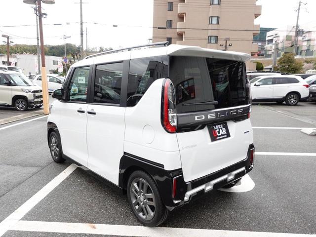 デリカミニ Ｔ　プレミアム　マイパイロット　デジタルルームミラー　マルチアラウンドモニター　両側電動スライドドア　ハンドルヒーター　パドルシフト　ハンスフリースライドドア（11枚目）