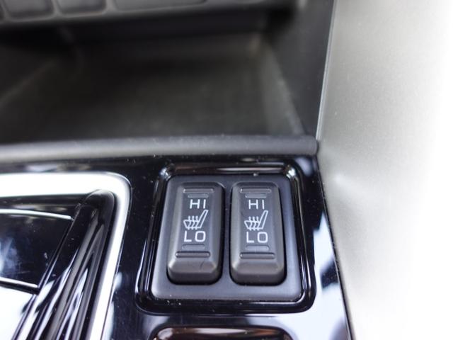 エクリプスクロスＰＨＥＶ Ｇ　マイパイロット　フローティングナビ　Ｒカメラ　ドライブレコーダー　ＥＴＣ２．０　シートヒーター　ステアリングヒーター（17枚目）
