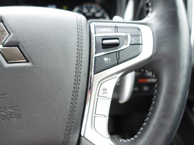 アウトランダーＰＨＥＶ Ｇプラスパッケージ　スマホ連携ナビ　マルチアラウンドモニター　パワーバックドア　衝突被害軽減ブレーキ　レーダークルーズ　ハンドルヒーター　ＥＴＣ（23枚目）