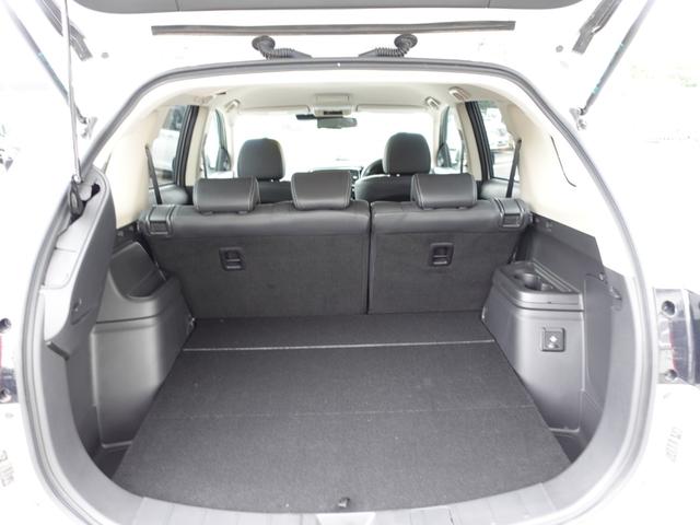アウトランダーＰＨＥＶ Ｇプラスパッケージ　スマホ連携ナビ　マルチアラウンドモニター　パワーバックドア　衝突被害軽減ブレーキ　レーダークルーズ　ハンドルヒーター　ＥＴＣ（35枚目）