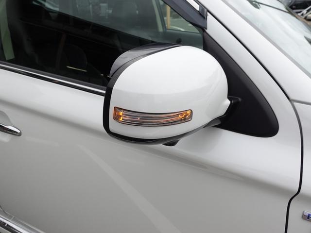 アウトランダーＰＨＥＶ Ｇプラスパッケージ　スマホ連携ナビ　マルチアラウンドモニター　パワーバックドア　衝突被害軽減ブレーキ　レーダークルーズ　ハンドルヒーター　ＥＴＣ（43枚目）