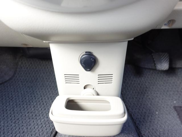 eKワゴン ジョイフィールド 5MT 純正CD Wエアバック メッキドアミラーカバー(21枚目)