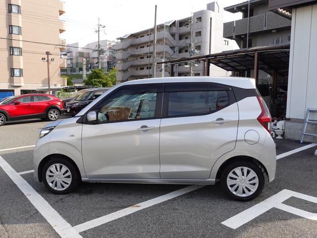 eKワゴン M ナビ バックカメラ ETC ドラレコ レンタアップ 衝突被害軽減ブレーキ 踏み間違い防止アシスト プライバシーガラス(10枚目)