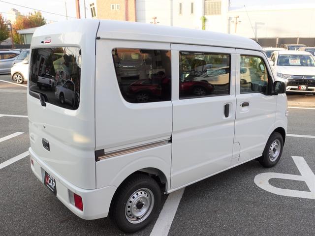 ミニキャブバン E インパネ5速M/T ハイルーフ ABS リヤパーキングセンサー プライバシーガラス 集中ドアロック オーバルコンソール(7枚目)