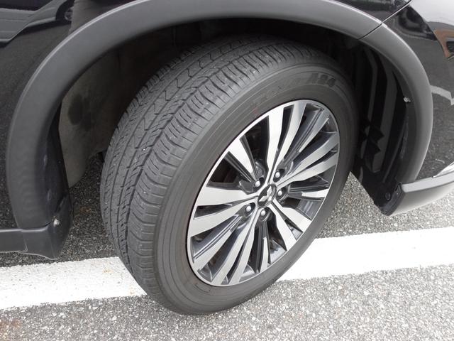 １８インチ純正アルミホイール