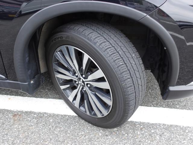 １８インチ純正アルミホイール