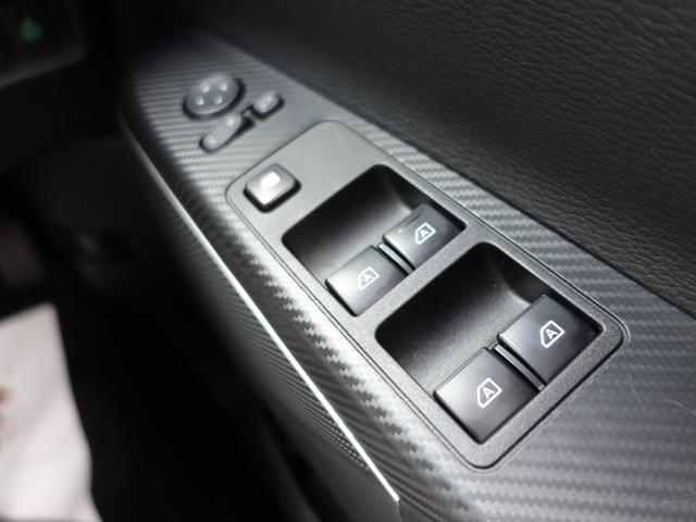 デリカD:5 アーバンギア Pエディション 10.1型Mナビ 12.1型後席モニター 電動サイドステップ フロント+リヤドラレコ ナビ連動ETC車載器 レザーシート 7人乗り(34枚目)