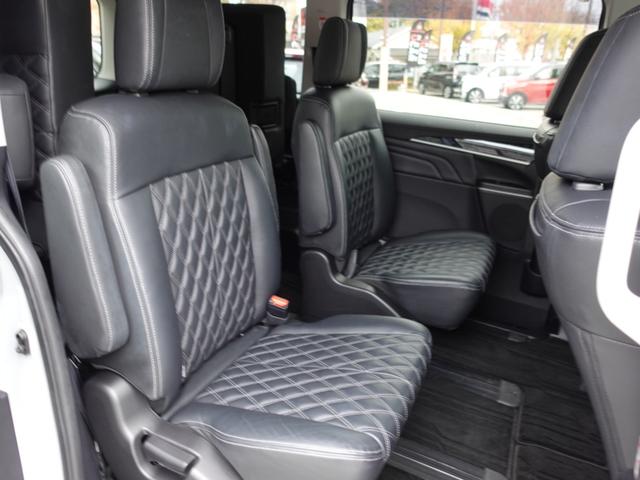 デリカD:5 アーバンギア Pエディション 10.1型Mナビ 12.1型後席モニター 電動サイドステップ フロント+リヤドラレコ ナビ連動ETC車載器 レザーシート 7人乗り(36枚目)