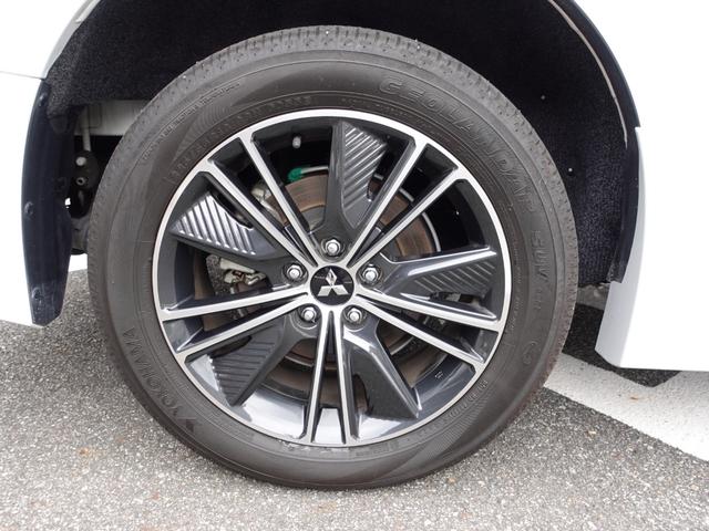 デリカD:5 アーバンギア Pエディション 10.1型Mナビ 12.1型後席モニター 電動サイドステップ フロント+リヤドラレコ ナビ連動ETC車載器 レザーシート 7人乗り(43枚目)