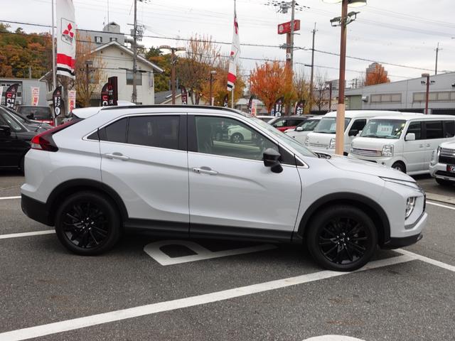 エクリプスクロス ブラックエディション ルーフレール 電動パノラマサンルーフ スマホ連携ナビゲーション S-AWC ヒルスタートアシスト マイパイロット パーキングセンサー(6枚目)