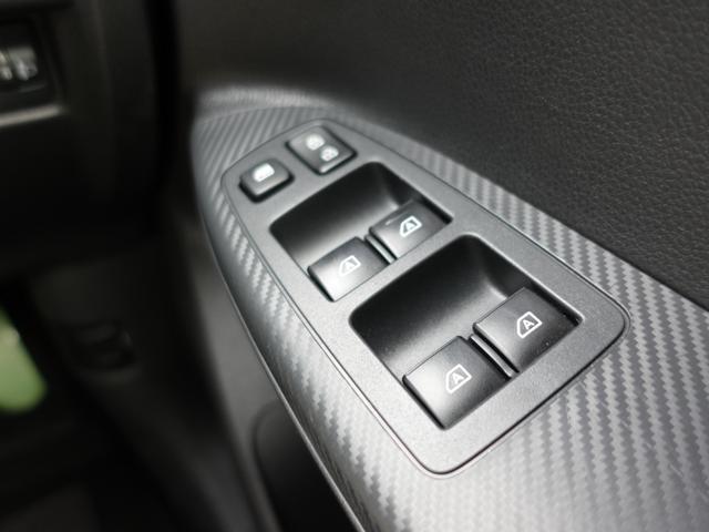 エクリプスクロス ブラックエディション ルーフレール 電動パノラマサンルーフ スマホ連携ナビゲーション S-AWC ヒルスタートアシスト マイパイロット パーキングセンサー(24枚目)