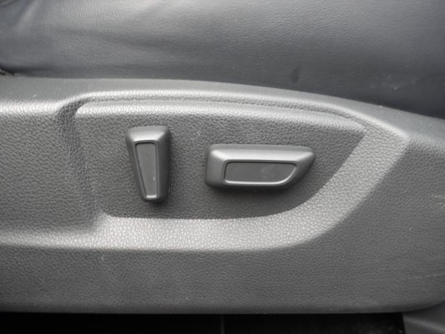 エクリプスクロス ブラックエディション ルーフレール 電動パノラマサンルーフ スマホ連携ナビゲーション S-AWC ヒルスタートアシスト マイパイロット パーキングセンサー(28枚目)