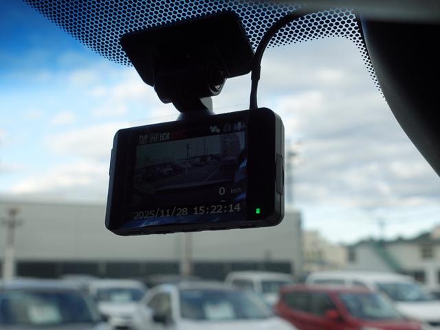 デリカD:5 ブラックエディション 左電動サイドステップレス 11型ナビ マルアラ 後側方車両検知 衝突被害軽減ブレーキ レーダークルーズ ETC ドラレコ レンタアップ(20枚目)