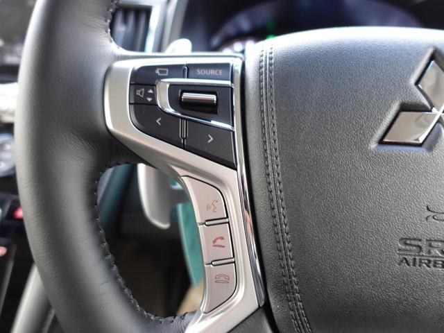 デリカＤ：５ ブラックエディション　左電動ステップレス　１１型ナビ　マルチアラウンドモニター　　　後側方車両検知　キャプテンシート　衝突被害軽減ブレーキ　ＥＴＣ　ドラレコ（17枚目）