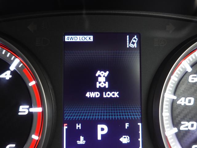 デリカＤ：５ ブラックエディション　左電動ステップレス　１１型ナビ　マルチアラウンドモニター　　　後側方車両検知　キャプテンシート　衝突被害軽減ブレーキ　ＥＴＣ　ドラレコ（46枚目）