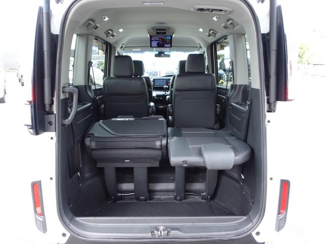 ステップワゴンスパーダ スパーダクールスピリット　アドバンスパッケージβ　純正９型メモリーナビ　後席フリップダウンモニター　ナビ連動フロントドライブレコーダー　ビルトインＥＴＣ車載器　両側電動スライドドア（18枚目）