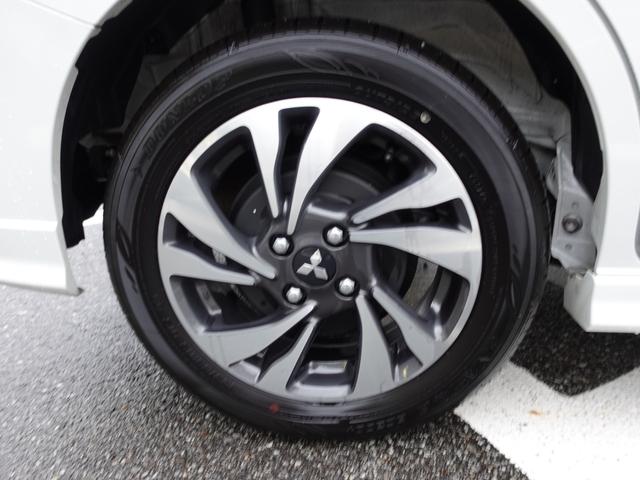 デリカＤ：２ カスタムハイブリッドＭＶ全方位カメラ付ナビパッケージ　ナビ　全方位カメラ　レーダークルーズ　両側電動スライド　衝突被害軽減ブレーキ　ＥＴＣ　ドラレコ２カメラ　パーキングソナー　ヘッドアップティスプレイ（48枚目）