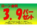 ＬＥＤヘッドライトとフォグランプが暗い道でも明るく照らしてくれます！安心してドライブが出来ます！