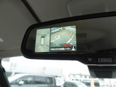ルームミラーはリバース連動でリヤビューの映像がミラーに映し出されます！！ 7
