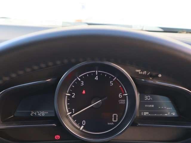 アクセラスポーツ ２．２　２２ＸＤ　Ｌパッケージ　ディーゼルターボ　衝突被害軽減ブレーキ　運転席助手席シート（7枚目）