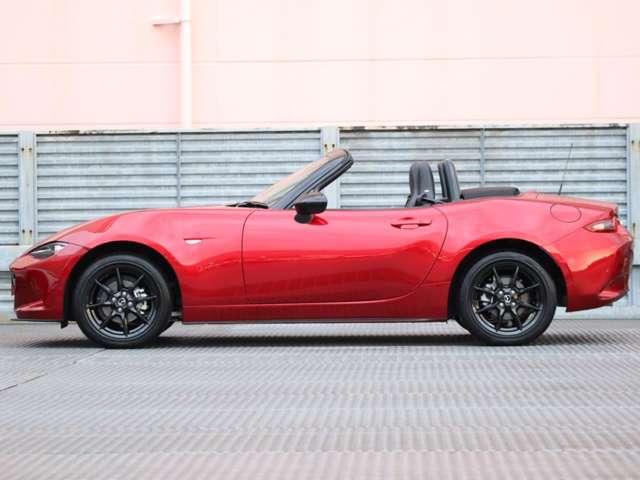 ロードスター １．５　Ｓ　レザーパッケージ　マツダ認定中古車　ＢＯＳＥサウンド　衝突被害軽（18枚目）