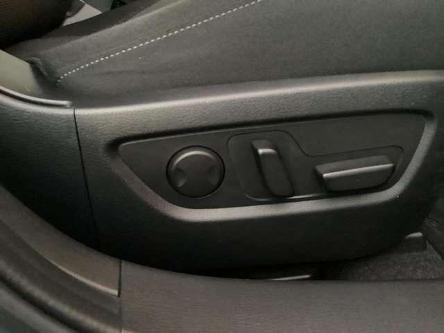 �^�]�ȃV�[�g�͑O��X���C�h�E�㉺���t�^�[�E���N���C�j���O�E�����o�[�T�|�[�g���ׂ����������A�l�n��̊���������鎖���ł���d���V�[�g�𑕔��B�܂�����l�܂ŃV�[�g�������[���邱�Ƃ��ł��܂��B