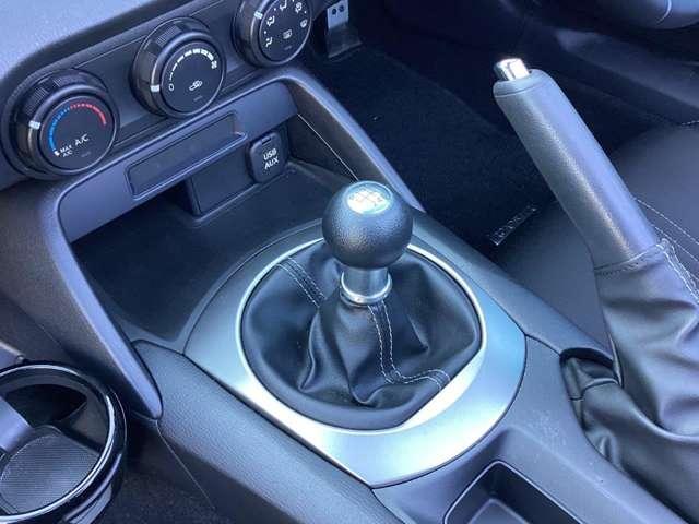 ロードスター １．５　ＮＲ－Ａ　ＥＴＣ車載器　衝突被害軽減ブレーキ　純正オー（5枚目）