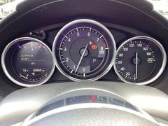 �ǥ�����ȥ��ʥ��������ޤ�ͻ�礷�Ƥ��뤳�Υ᡼�����ϡ���ǧ�����ɹ��Ǥ��ꡢ�ɥ饤�С��ˤȤä�ɬ�פʥ���ե��᡼������狼��䤹�������Ƥ���ޤ��� 7