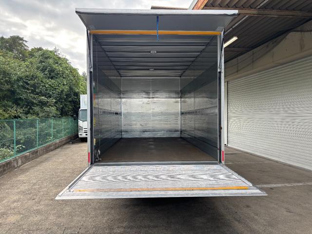 アトラストラック  2t アルミバン ワイドロング パワーゲート 跳ね上げパワーゲート ラッシング1段 内高212cm 床ラバー張り デュオニック 社外ナビ バックモニター ドライブレコーダー AT 積載量2.000kg(9枚目)