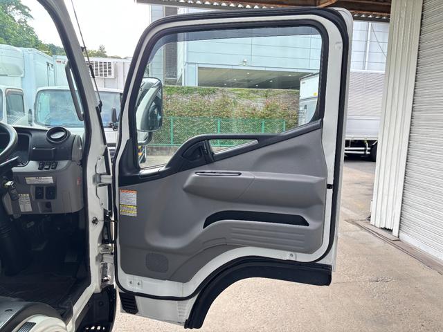 アトラストラック  2t アルミバン ワイドロング パワーゲート 跳ね上げパワーゲート ラッシング1段 内高212cm 床ラバー張り デュオニック 社外ナビ バックモニター ドライブレコーダー AT 積載量2.000kg(30枚目)