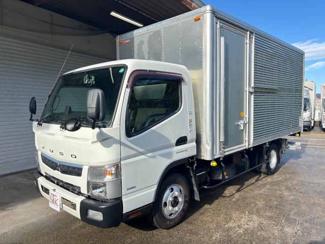 キャンター 　３ｔ　アルミバン　ワイドロング　パワーゲート　格納パワーゲート　ラッシング２段　床木材張り　サイドスライド扉　デュオニック　ＥＴＣ　バックモニター　積載量２．９００ｋｇ　車検Ｒ７年１２月１０日迄　ＡＴ（2枚目）
